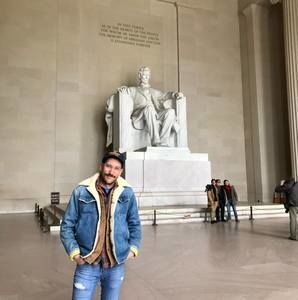 Meet your Posher, Virgil